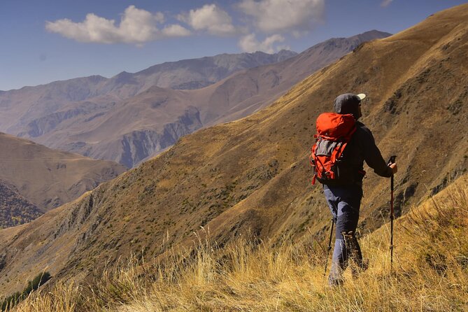 Kazbegi - One Day Trekking Private Tour to Angel Mountain 3096 m - Crossing grassy hills toward the summit