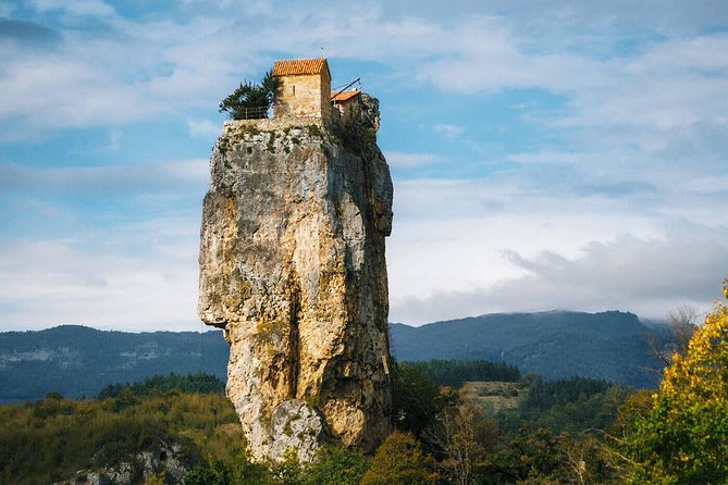 Kutaisi: Chiatura Cable Cars & Katskhi Pillar Guided Tour - Why Chiatura is worth the ride from Kutaisi
