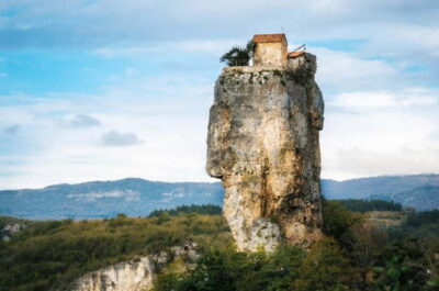 Chiatura Tour with Katskhi Pillar & Cable Car