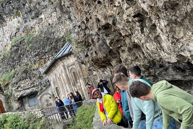 Kutaisi:Chiatura Tour with Katskhi Pillar & Cable Car Experience - Mgvimevi Convent and the cave church