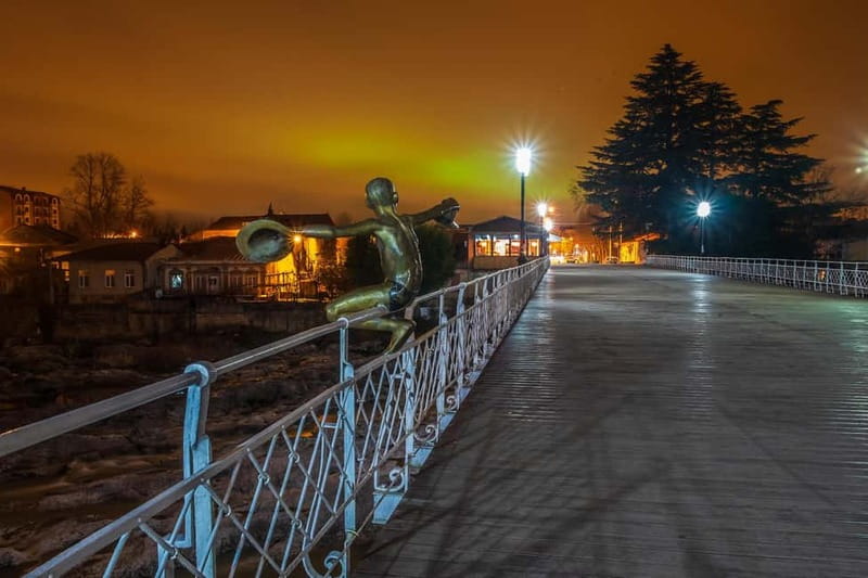Kutaisi: Cultural Walking Tour - The French District and the Rioni River church