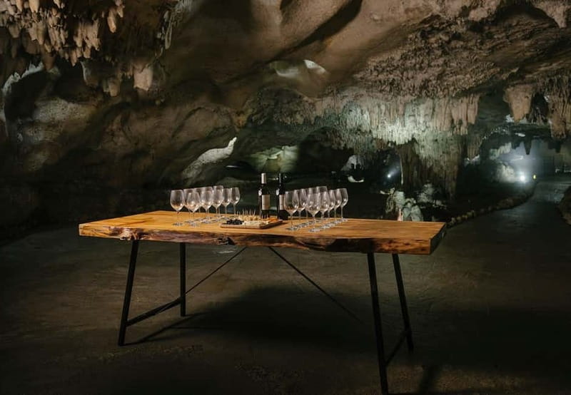 Kutaisi: Sataplia Natural Res. & Tetra Cave Wine Degustation - What the three-wine tasting is like