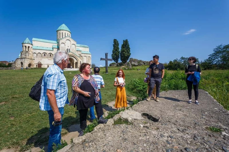 Kutaisi, Wine & Dine - group tour around the city - A one-hour walk through central Kutaisi