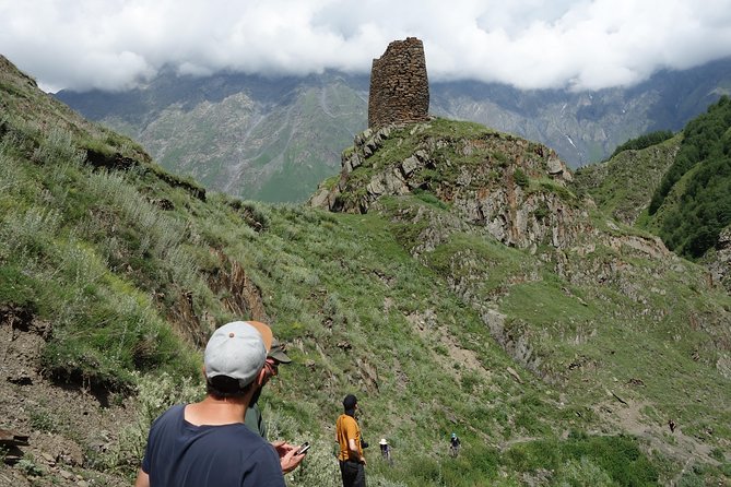 Military Road Marvels: Ananuri, Kazbegi & Khinkali Masterclass - Pasanauri turns lunch into part of the tour