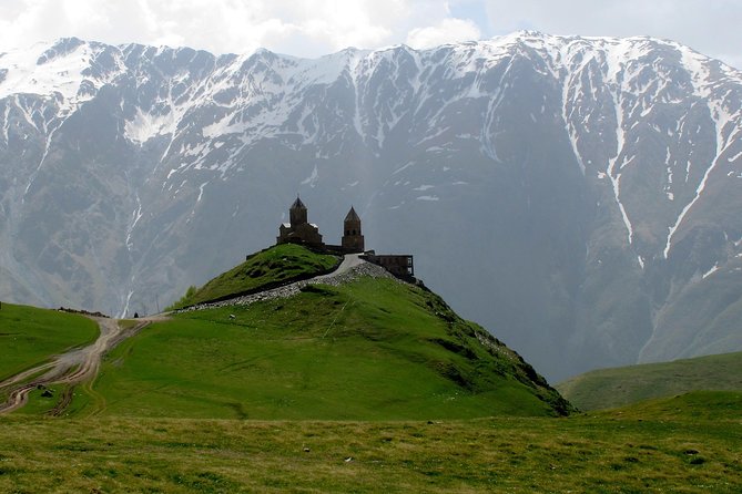 Mtskheta, Ananuri, Gudauri and Kazbegi Full Day Tour from Tbilisi - Zhinvali Reservoir and Ananuri’s carved churches