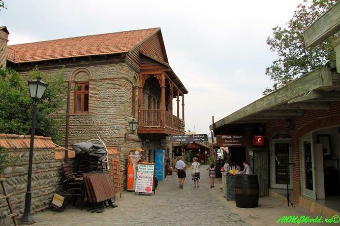 Mtskheta, Jvari, gori, uflistsikhe, history and panorama (group tours) - Lunch and the real cost of the day
