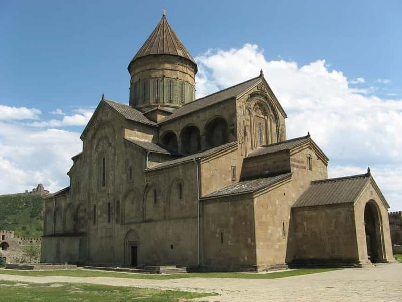 Mtskheta-Jvari + Gori-Uflistsikhe Private tour - Jvari Monastery and the view over two rivers