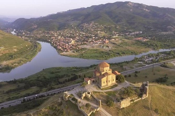 Mtskheta - Jvari - Samtavro, the cradle of Georgian Christianity. (group tours) - Jvari Church and the view above Mtskheta