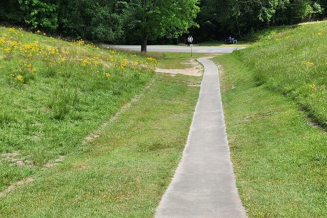 Ocmulgee Mounds Smartphone (GPS/APP) Guided History Walking Tour - Climbing the Great Temple Mound