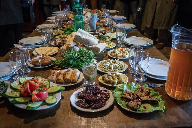 Old Town and Beyond: A Tbilisi Silk Road Feast with Culinary Backstreets - Parliament and the art of making khinkali