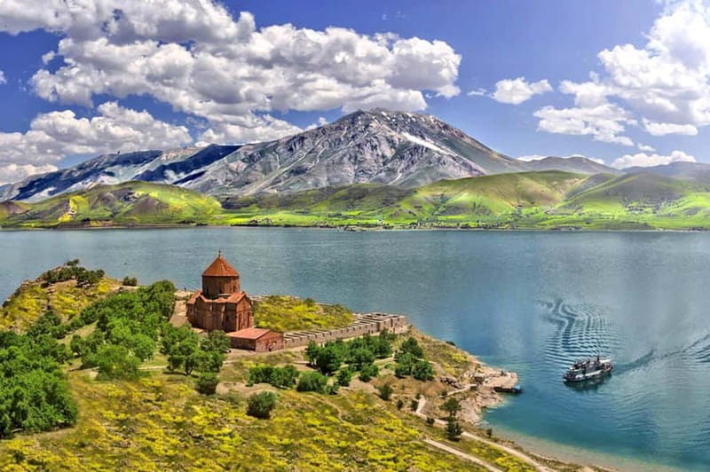 OneDay Tour to Armenia From Tbilisi: Sevan, Dilijan, Yerevan - What makes this Armenia day trip worth considering