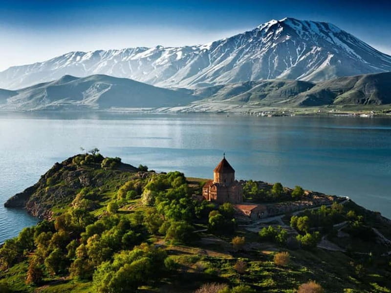 OneDay Tour to Armenia From Tbilisi: Sevan, Dilijan, Yerevan - A 15-hour day that covers a lot of ground