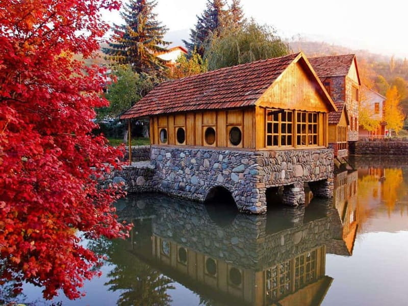 OneDay Tour to Armenia From Tbilisi: Sevan, Dilijan, Yerevan - Yerevan: two hours to meet Armenia’s capital