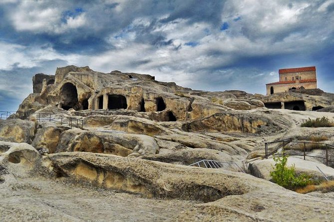 Private 5-Day Tours & Transfers from Tbilisi to Top Georgia Spots - What $450 includes, and what it does not