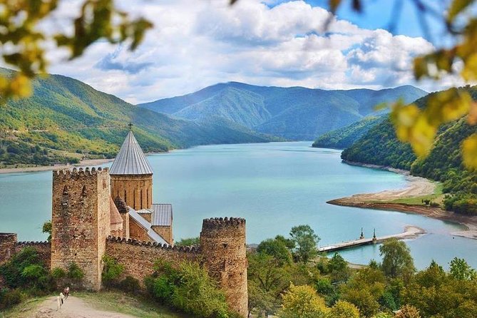 Private day tour in Kazbegi (Stepantsminda) - Key points to know before booking