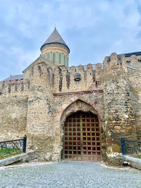 Private Day Trip to Uplistsikhe, Mtskheta, Jvari & Gori - What $188 Per Person Really Covers