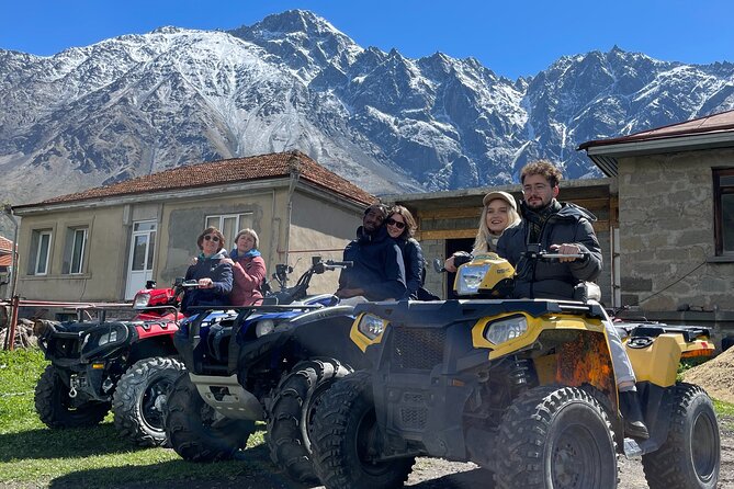 Private Full Day Trip from Tbilisi to Truso Valley in Kazbegi - Ananuri Fortress in a fast 10-minute visit