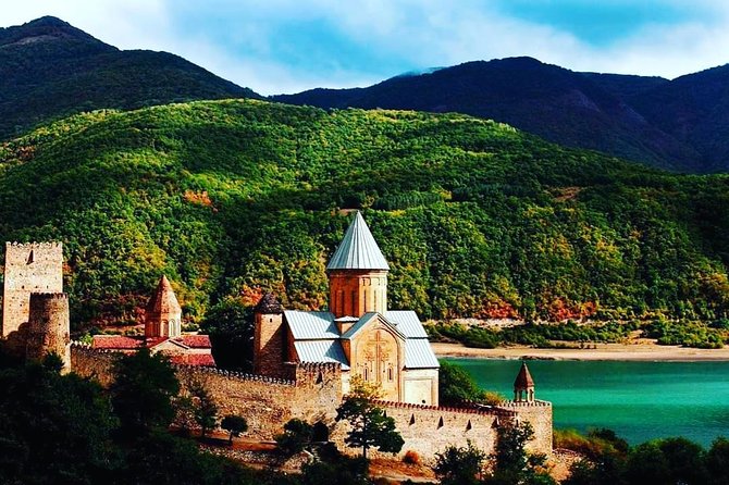 Private Tour Ananuri-Kazbegi-Gudauri - Who will enjoy this tour most