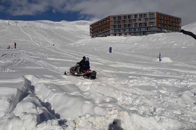 Private tour in Gudauri with overnight stay in Gudauri - Gudauri: four hours for snow activities