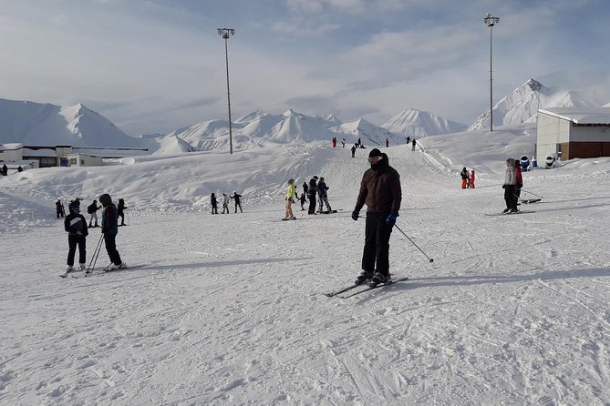 Private tour in Gudauri with overnight stay in Gudauri - Zhinvali Reservoir: an easy first stop after Tbilisi