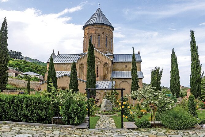 Private Tour in Mtskheta , Jvari and Tbilisi - The Chronicles of Georgia and its giant carved pillars