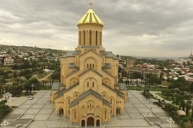 Private Tour in Mtskheta , Jvari and Tbilisi - Svetitskhoveli Cathedral in the heart of Mtskheta