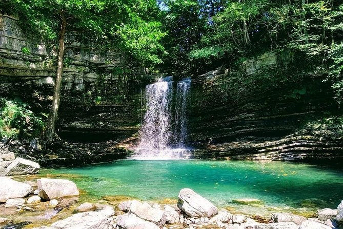 Prometheus cave, Martvili canyon, Okatse waterfall and Lomina lake from Kutaisi - Kinchkha and Okatse: clarify the waterfall stop