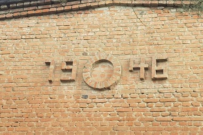 Rustavi Back in a USSR + wine tasting + Off-road to David Gareji& Natlismtsemeli - Wine tasting gives the history a social finish