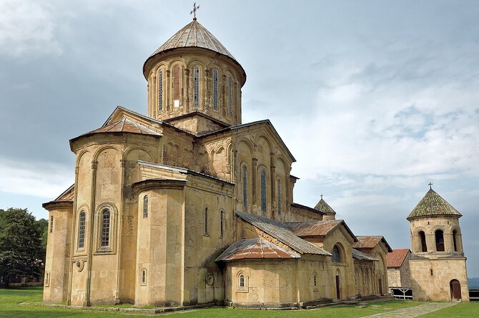 Small group tour to Kutaisi monasteries: Gelati, Motsameta and Bagrati. - Why this three-stop route works well