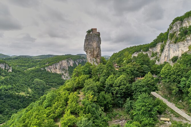 Soviet Story - Private day trip to Chiatura, Stalin's museum and Katskhi pillar - Riding Chiatura’s old cableways