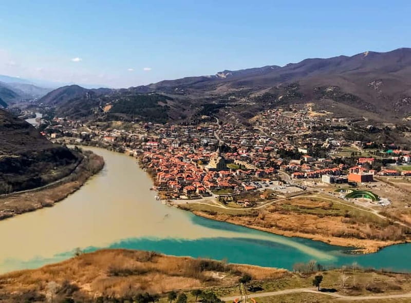 Spring in Tbilisi: Sabaduri, Jvari, Bears & Chronicle - A short scenic stop before the forest