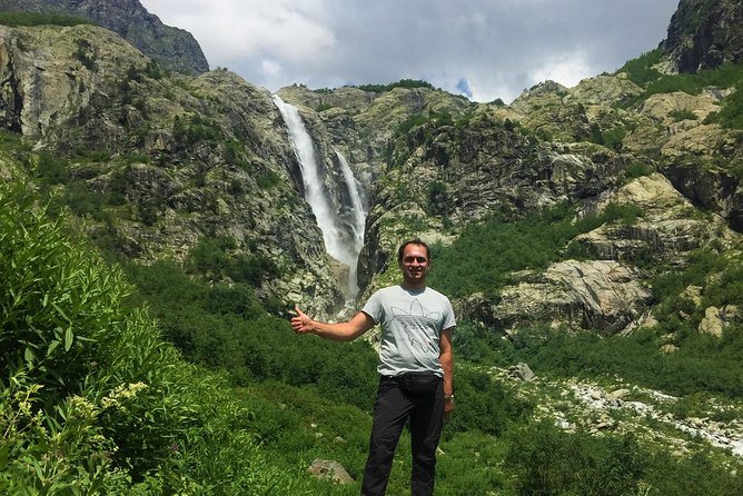 Svaneti Mountain Villages 4x4 Safari, tour from Kutaisi - Choosing Between the Museums