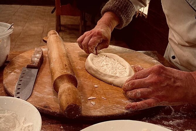 Taste of Georgia. Cooking-Class Khinkali, Khachapuri and more - Sitting down to eat what you prepared