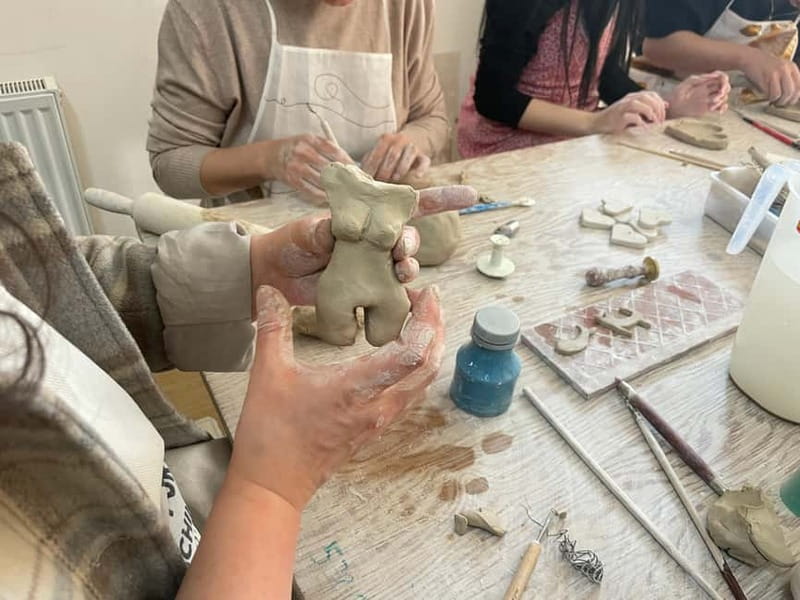 Tbilisi: 1.5-Hour Ceramic Workshop Experience - Starting at Rustaveli Metro Station