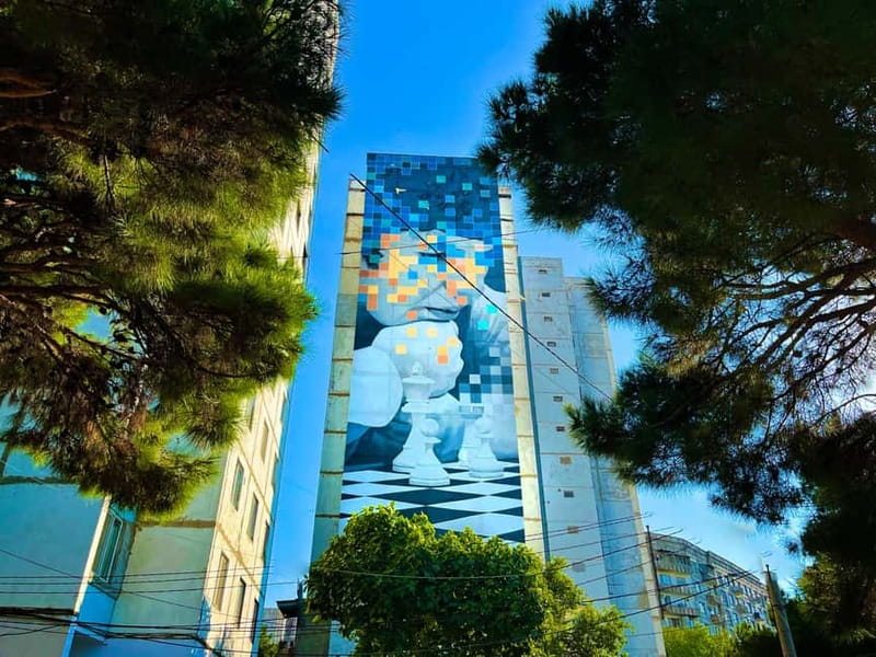 Tbilisi: 100+ Graffiti & Murals, Street Art Guided Tour - Innerfields, Case_Maclaim, and the early mural highlights