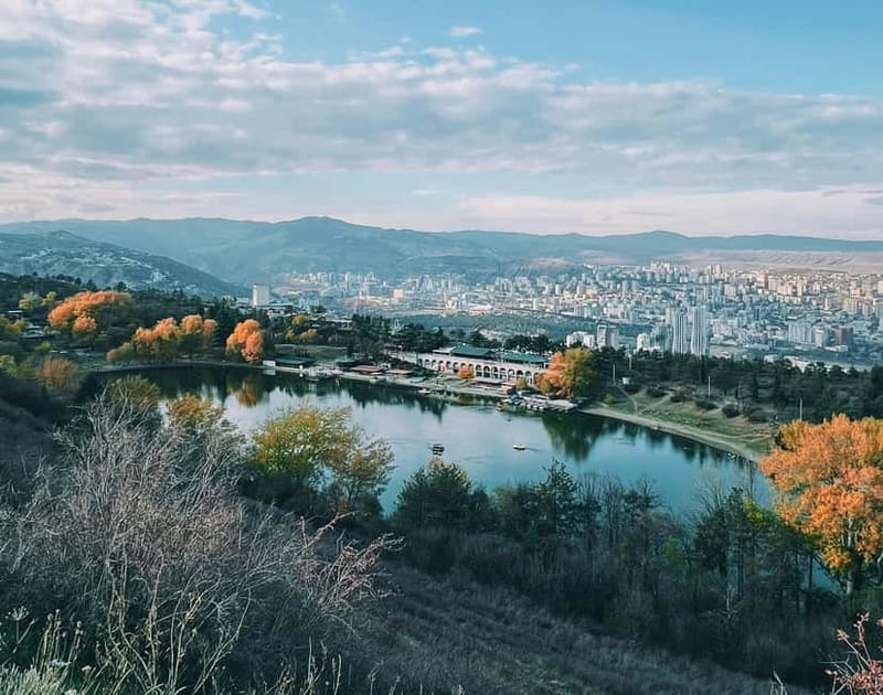 Tbilisi 2 Parks: Turtle Lake & Dedaena Park with Flea Market - Who will enjoy this outing most