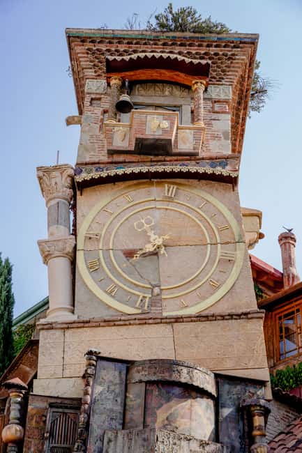 Tbilisi: 3-hour Private Guided Walking Tour - The Tamada Statue and Great Synagogue