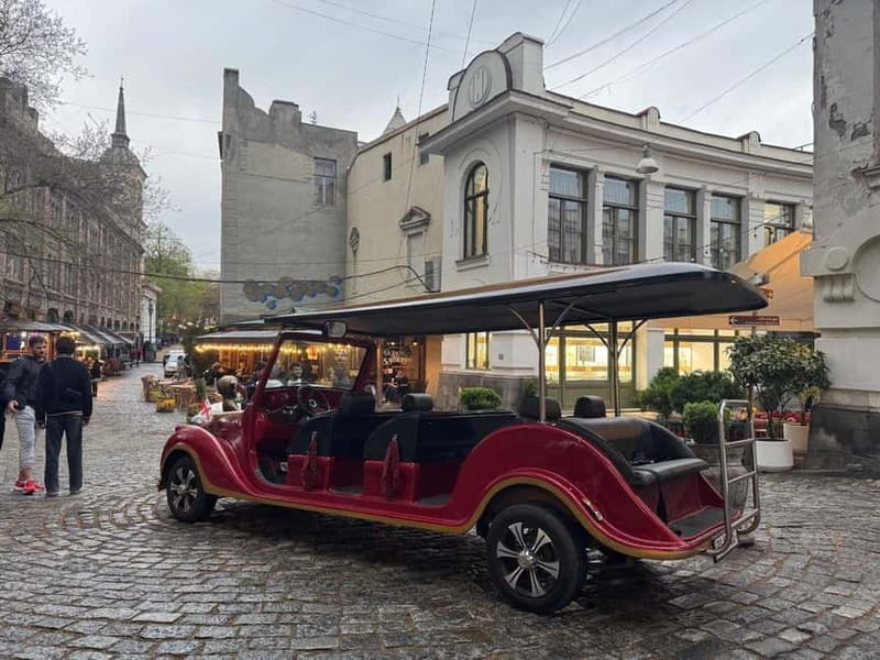 Tbilisi: 45-Minute City Tour by Retro Bus - Key points before you book