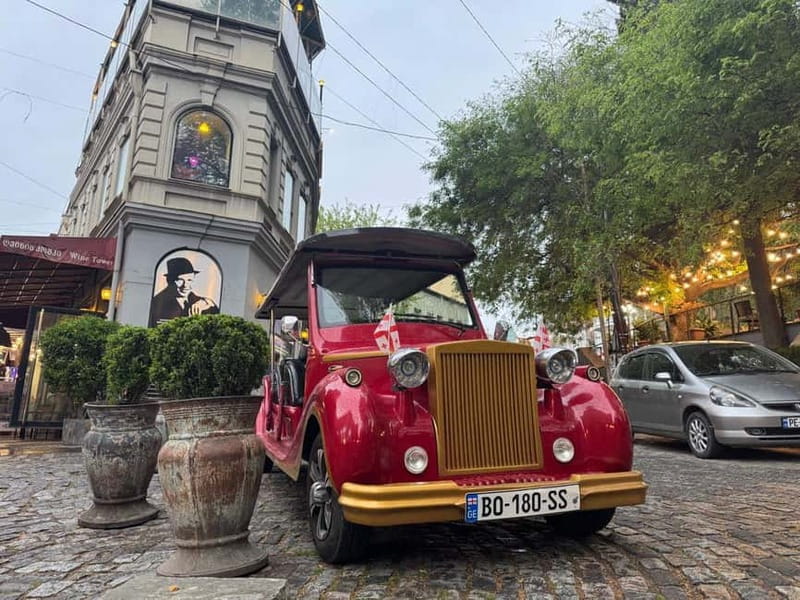Tbilisi: 45-Minute City Tour by Retro Bus - Kote Afkhazi Street and Freedom Square