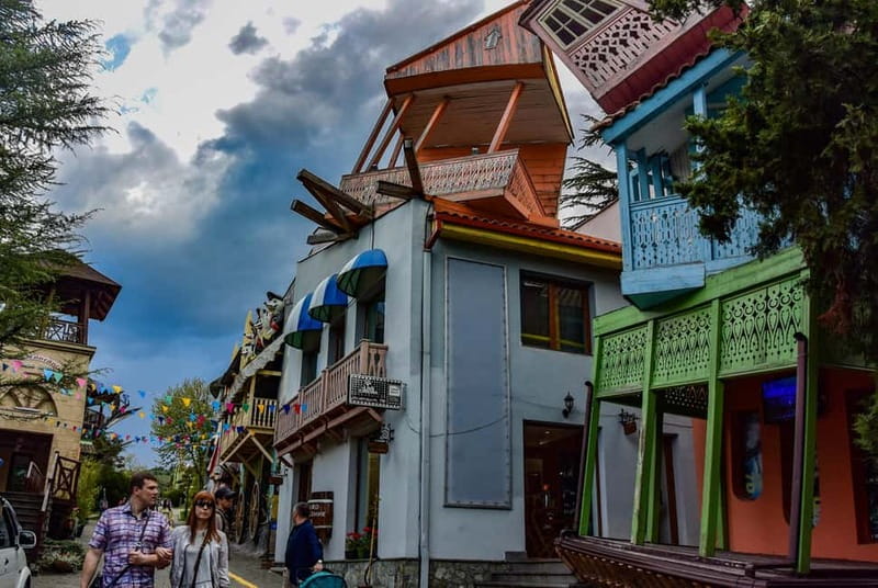Tbilisi: 50+ Hidden Gems Guided Tour - Cafes, courtyards, and the places you will want to revisit