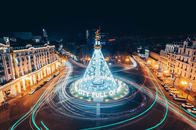Tbilisi Airport Arrival Private Transfer To Accommodation & Hotel - Choosing between the car and minivan