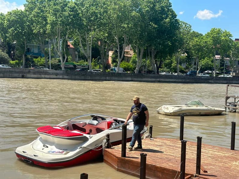 Tbilisi Boat Tour: Private Exciting Boat Trip in Old City - Daytime views or a sunset ride