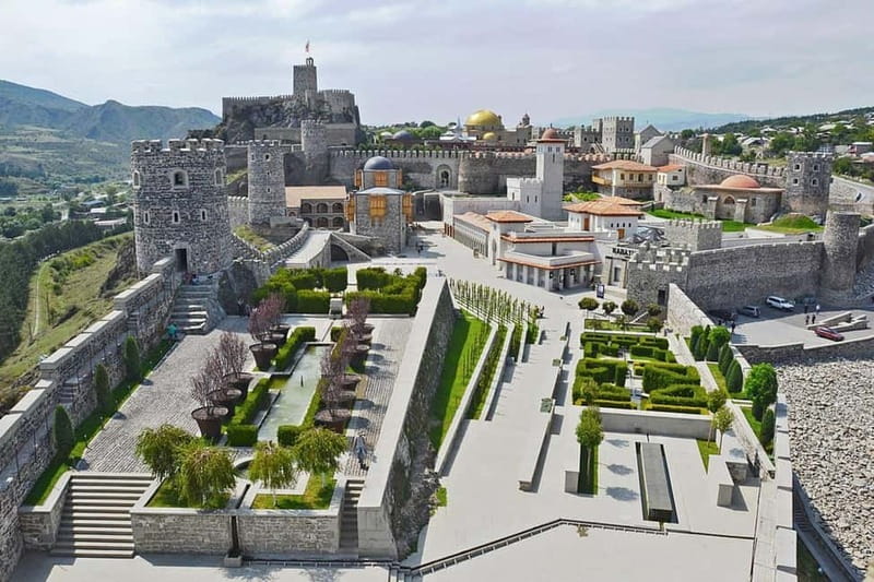 Tbilisi: Borjomi, Rabati & Vardzia Adventure Guided Tour - Who should book this day trip?