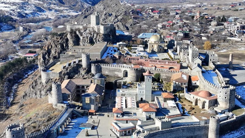 Tbilisi: Borjomi, Rabati & Vardzia Adventure Guided Tour - Food, breaks, and the day’s rhythm