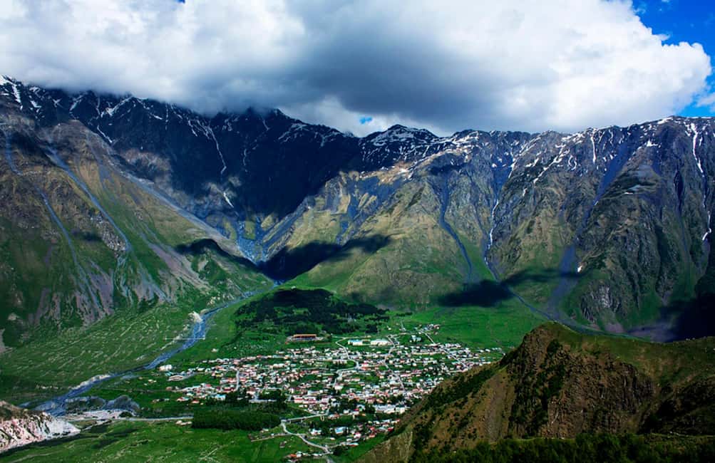 Tbilisi: Caucasus Mountains Private Trip with a Local - Dariali Monastery and the Return Route