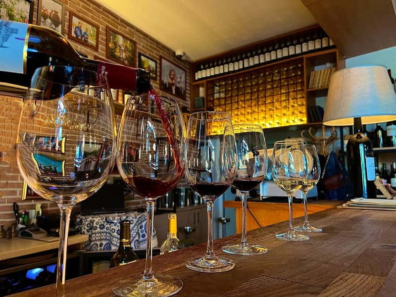 Tbilisi: Chronicle of Georgia, Old-town, Lake & 2 Cable Cars - Dedaena Park and the Final Wine Stop