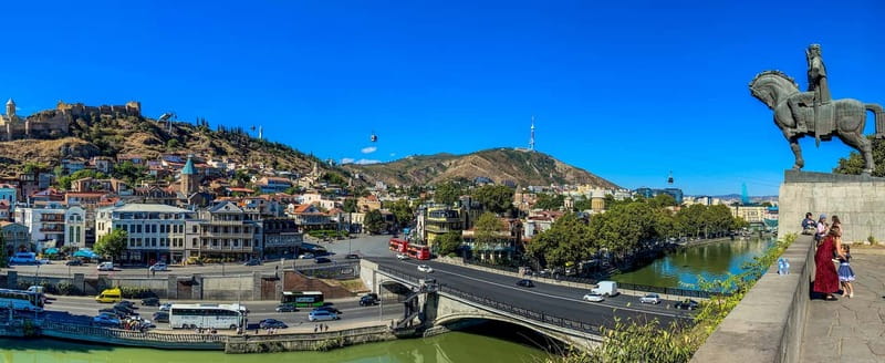 Tbilisi: City Highlights Guided Walking Tour - Crossing the Bridge of Peace into the old city