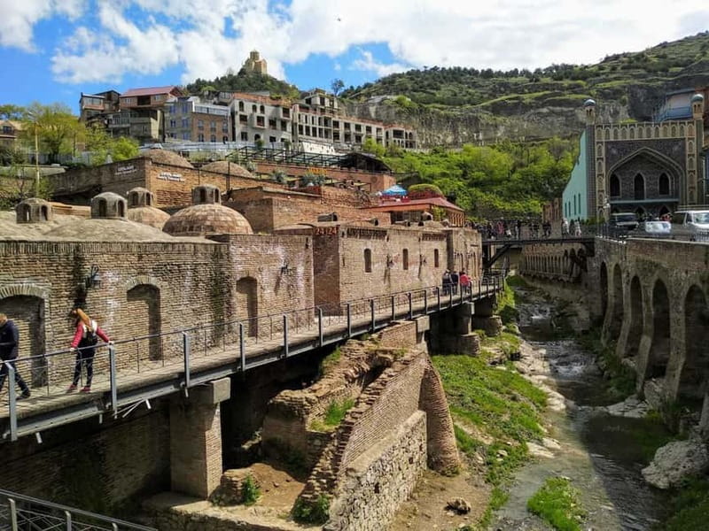 Tbilisi: City Highlights Walking Tour - Cable car to Narikala Fortress