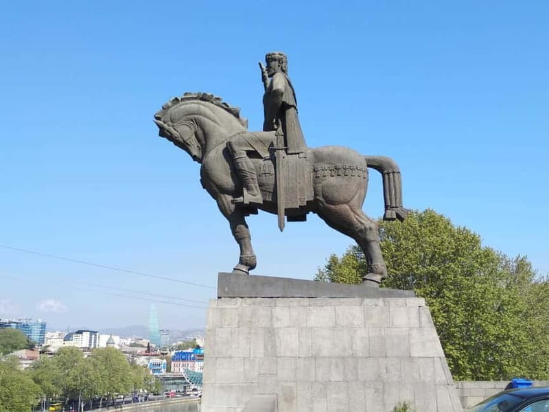 Tbilisi: City Highlights Walking Tour - Walking down through the sulfur-bath district