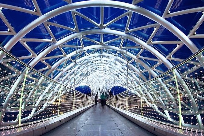 Tbilisi City Tour, Most Popular Tourists Destinations In The Capital Of Georgia - Jan Shardeni Street and the old-town feel
